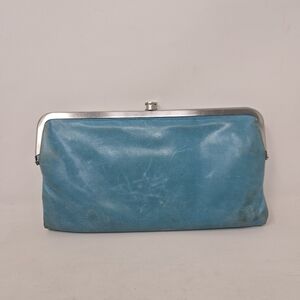 HOBO International Lauren Aqua Clutch Wallet Vintage Clamshell